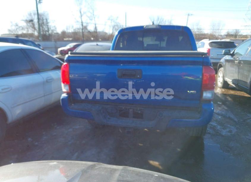 Photo 17 of 2017 Toyota Tacoma TRD SPORT (VIN 3TMCZ5AN4HM119690)