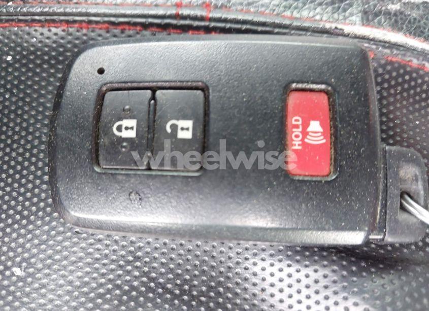 Photo 11 of 2018 Toyota Tacoma TRD SPORT (VIN 3TMCZ5AN4JM159287)