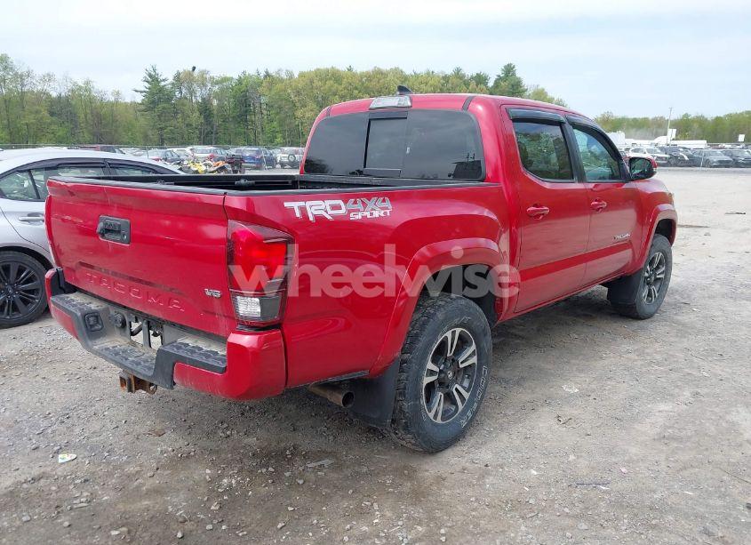 Photo 4 of 2018 Toyota Tacoma TRD SPORT (VIN 3TMCZ5AN4JM159287)