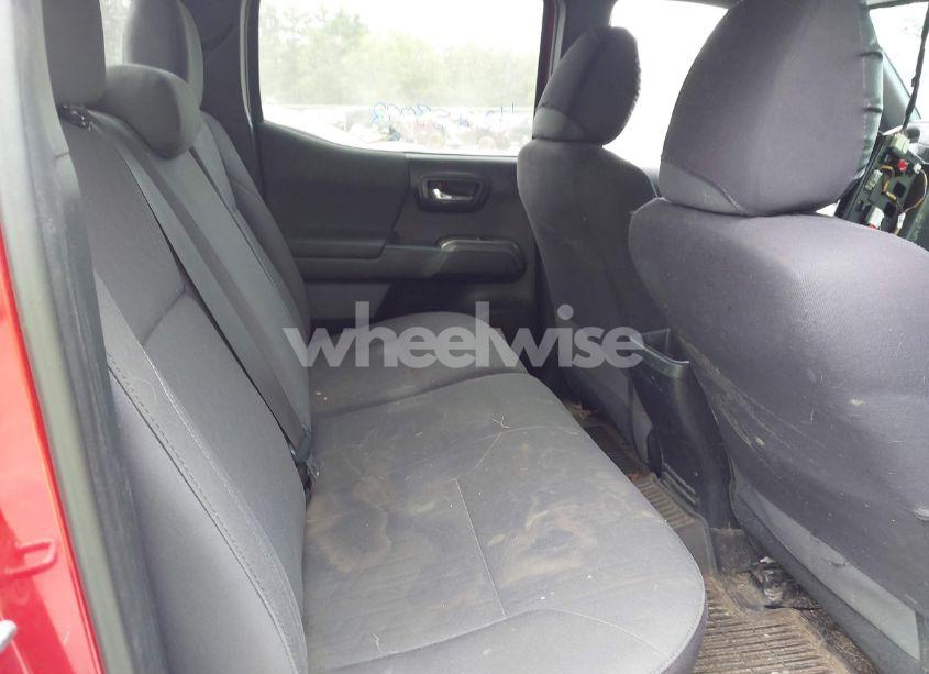 Photo 8 of 2018 Toyota Tacoma TRD SPORT (VIN 3TMCZ5AN4JM159287)