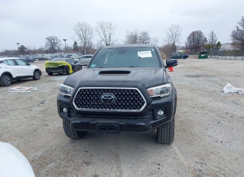 Photo 12 of 2019 Toyota Tacoma TRD SPORT (VIN 3TMCZ5AN4KM225130)
