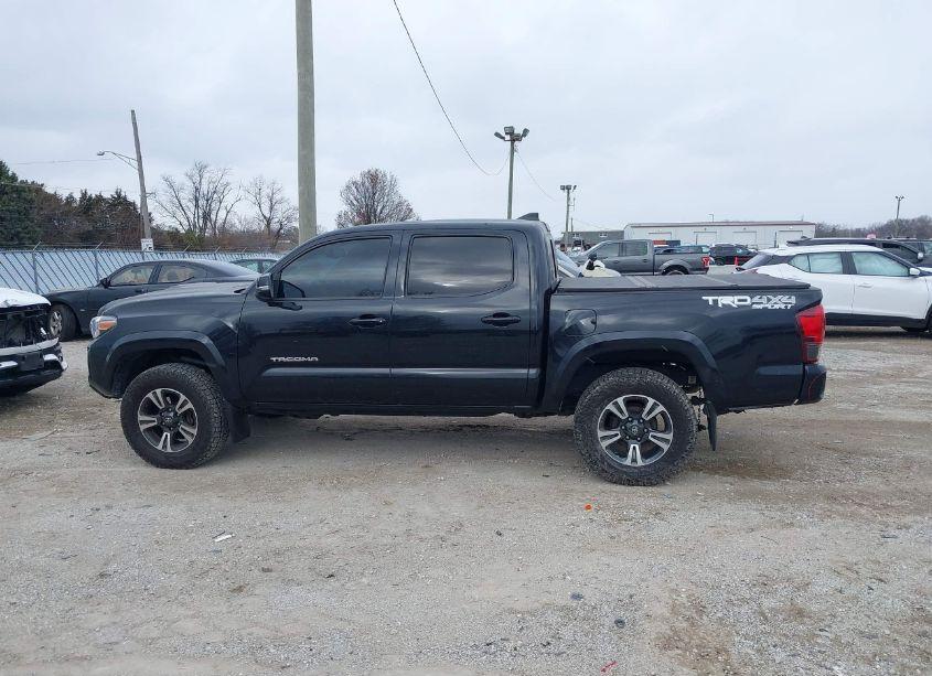 Photo 14 of 2019 Toyota Tacoma TRD SPORT (VIN 3TMCZ5AN4KM225130)