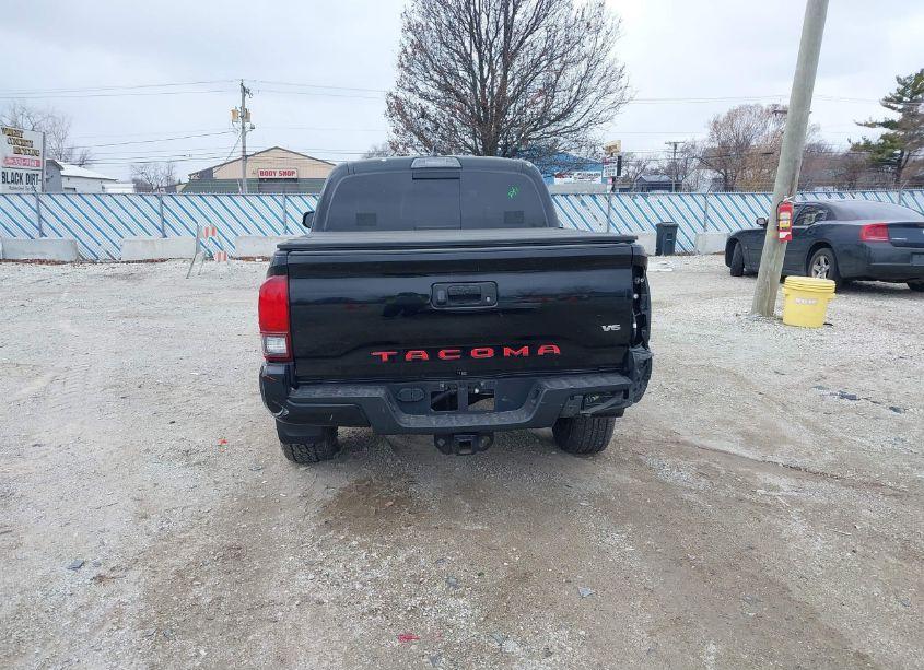 Photo 16 of 2019 Toyota Tacoma TRD SPORT (VIN 3TMCZ5AN4KM225130)