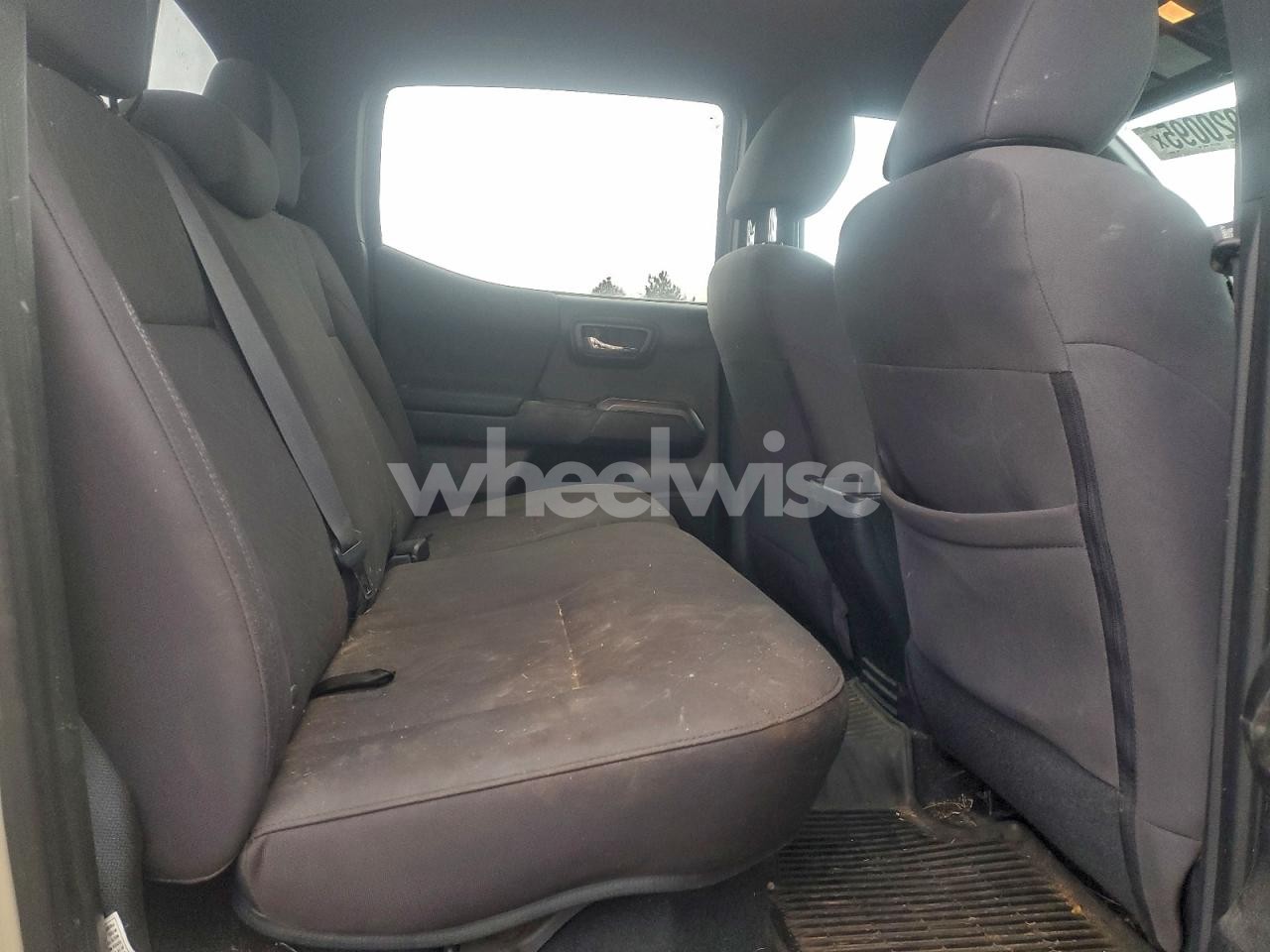 Photo 10 of 2019 TOYOTA TACOMA DOUBLE CAB (VIN 3TMCZ5AN4KM229548)