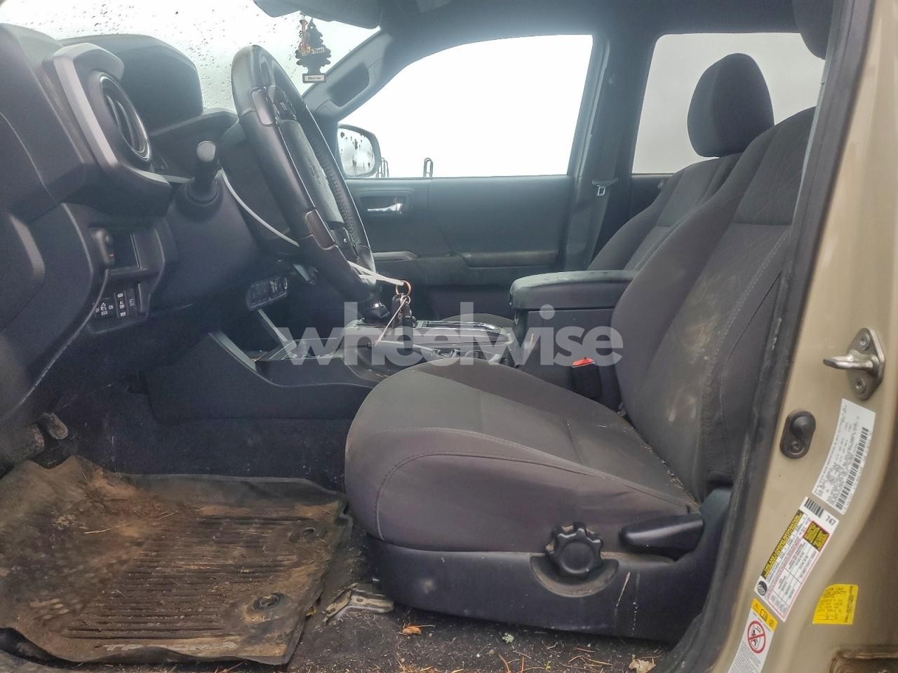 Photo 7 of 2019 TOYOTA TACOMA DOUBLE CAB (VIN 3TMCZ5AN4KM229548)