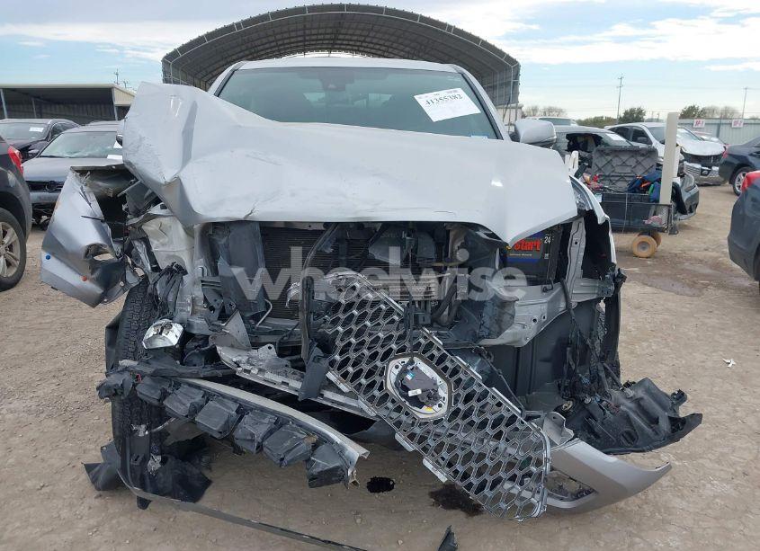 Photo 12 of 2019 Toyota Tacoma TRD OFF ROAD (VIN 3TMCZ5AN4KM273601)