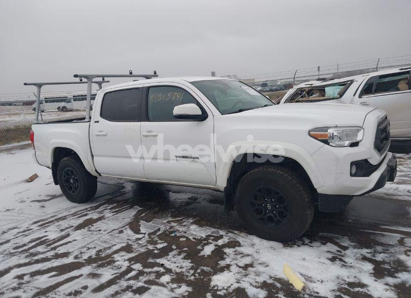 Photo 13 of 2020 Toyota Tacoma SR5 V6 (VIN 3TMCZ5AN4LM324547)