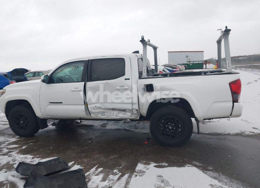 Photo 14 of 2020 Toyota Tacoma SR5 V6 (VIN 3TMCZ5AN4LM324547)