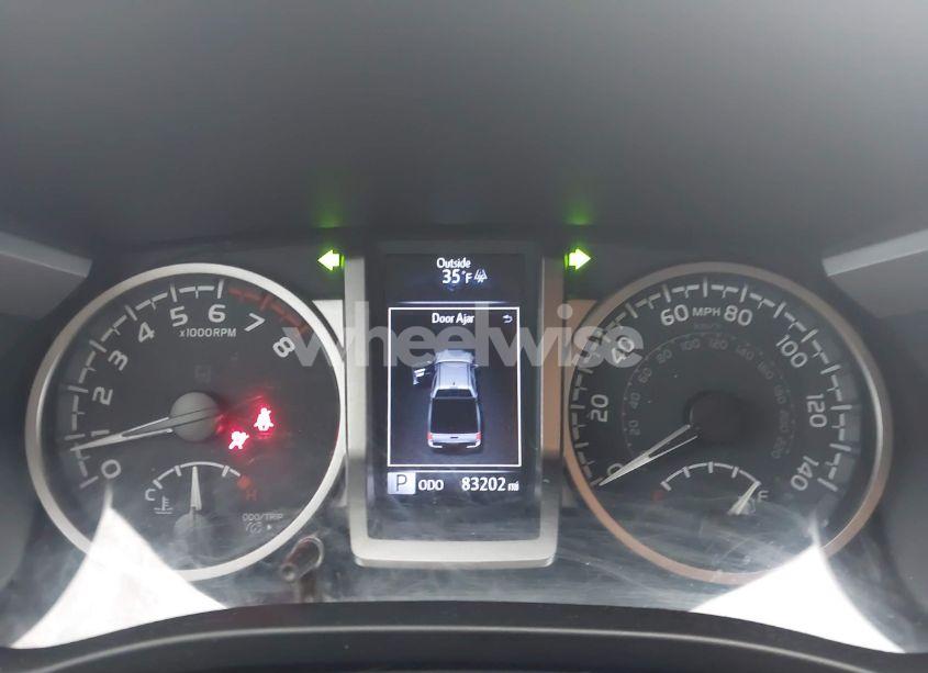 Photo 7 of 2020 Toyota Tacoma SR5 V6 (VIN 3TMCZ5AN4LM324547)