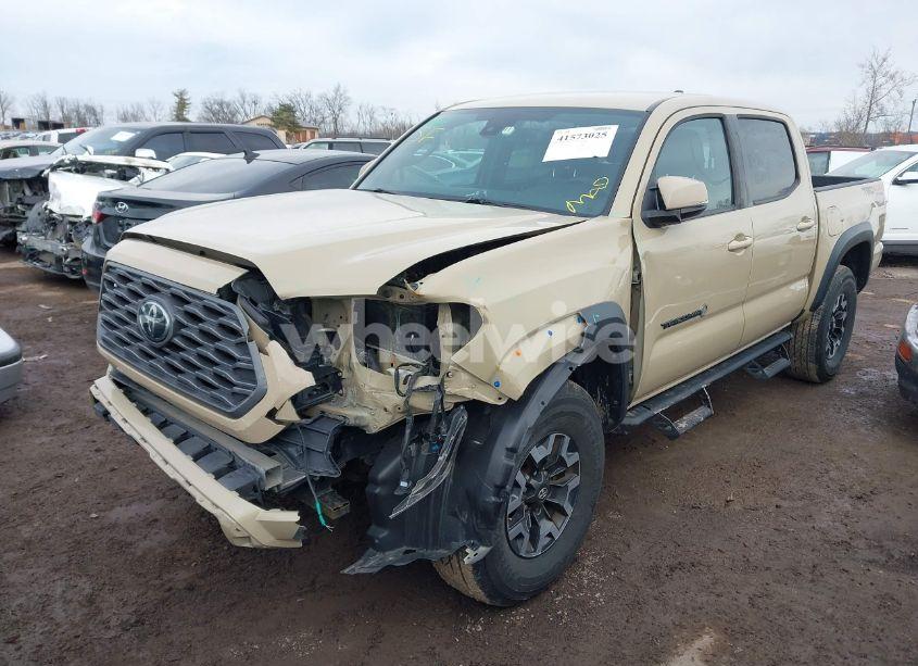 Photo 2 of 2020 Toyota Tacoma TRD OFF-ROAD (VIN 3TMCZ5AN4LM330140)