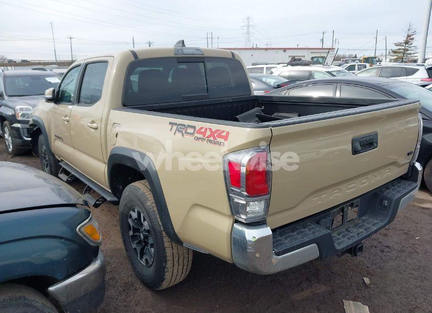 Photo 3 of 2020 Toyota Tacoma TRD OFF-ROAD (VIN 3TMCZ5AN4LM330140)