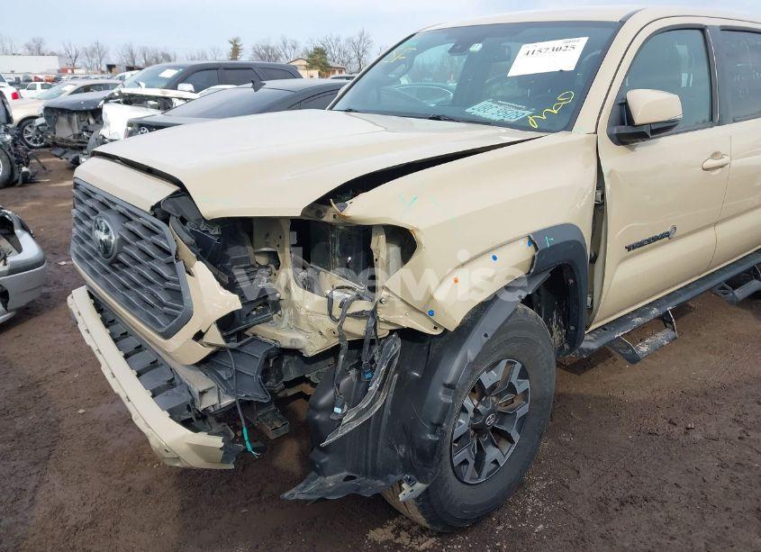 Photo 6 of 2020 Toyota Tacoma TRD OFF-ROAD (VIN 3TMCZ5AN4LM330140)