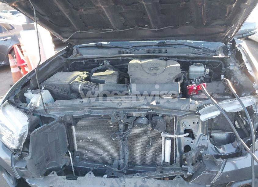 Photo 10 of 2021 Toyota Tacoma TRD OFF-ROAD (VIN 3TMCZ5AN4MM374933)