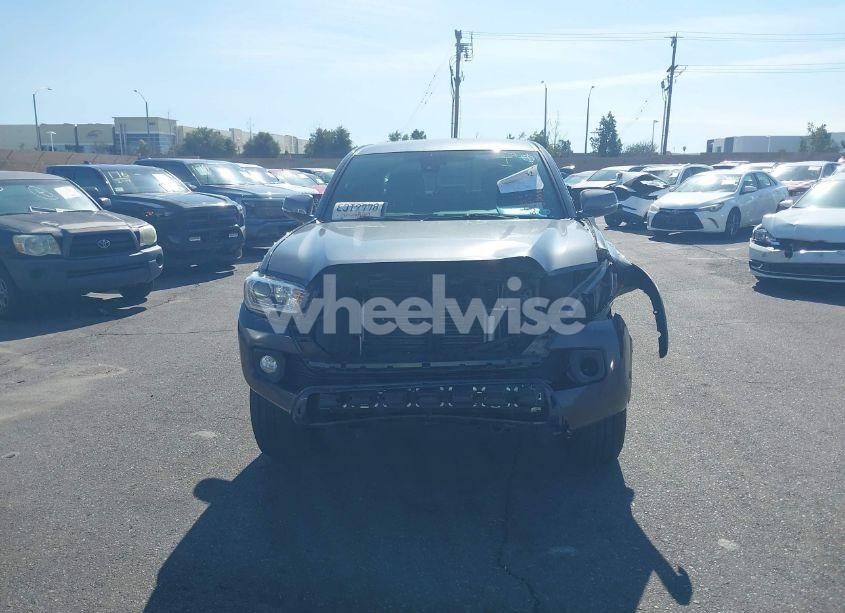 Photo 13 of 2021 Toyota Tacoma TRD OFF-ROAD (VIN 3TMCZ5AN4MM374933)