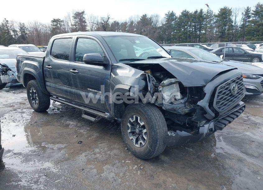 2021 Toyota Tacoma TRD OFF-ROAD (VIN 3TMCZ5AN4MM405467) main photo