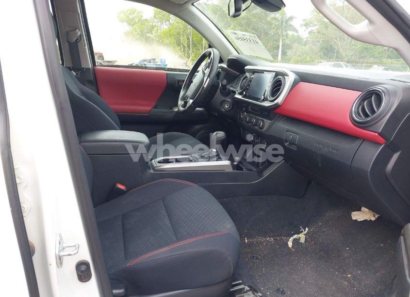 Photo 5 of 2021 Toyota Tacoma SR5 V6 (VIN 3TMCZ5AN4MM428599)