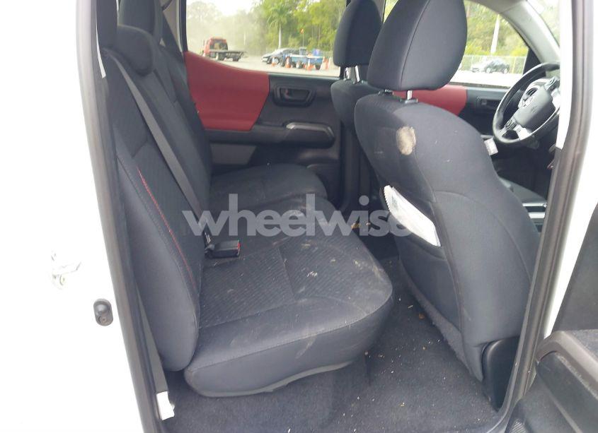 Photo 8 of 2021 Toyota Tacoma SR5 V6 (VIN 3TMCZ5AN4MM428599)