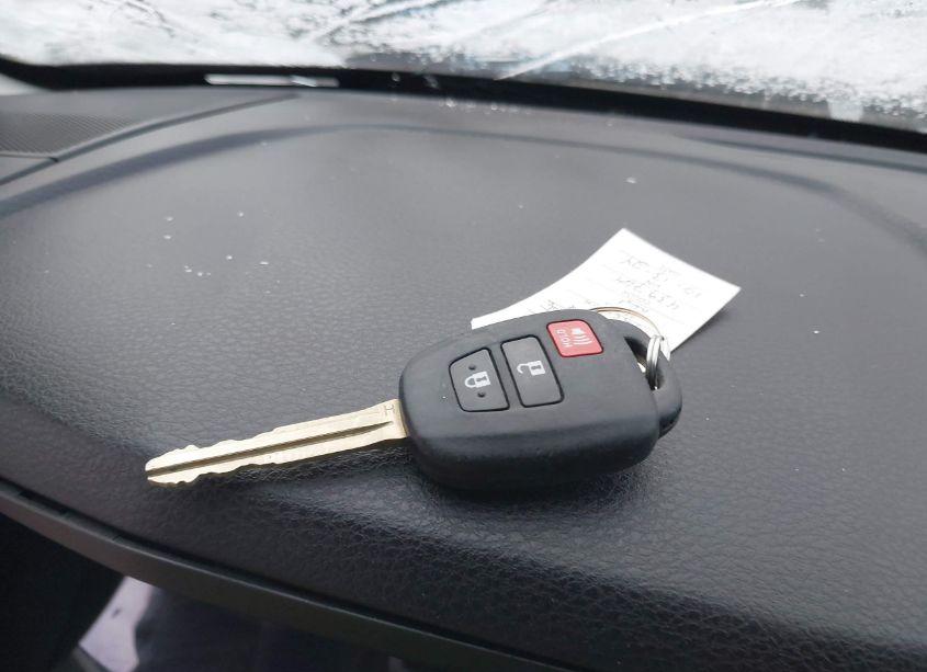 Photo 11 of 2021 Toyota Tacoma SR V6 (VIN 3TMCZ5AN4MM439764)