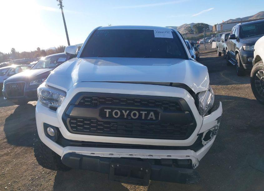Photo 12 of 2021 Toyota Tacoma TRD OFF-ROAD (VIN 3TMCZ5AN4MM441840)