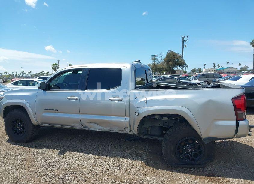 Photo 15 of 2022 Toyota Tacoma SR5 V6 (VIN 3TMCZ5AN4NM465945)