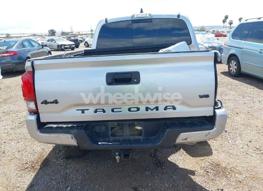 Photo 17 of 2022 Toyota Tacoma SR5 V6 (VIN 3TMCZ5AN4NM465945)