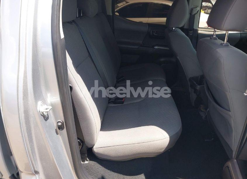 Photo 8 of 2022 Toyota Tacoma SR5 V6 (VIN 3TMCZ5AN4NM465945)