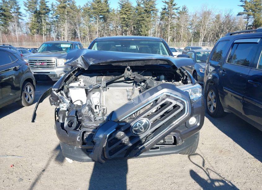 Photo 13 of 2022 Toyota Tacoma SR5 V6 (VIN 3TMCZ5AN4NM480154)