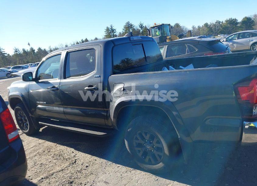 Photo 15 of 2022 Toyota Tacoma SR5 V6 (VIN 3TMCZ5AN4NM480154)