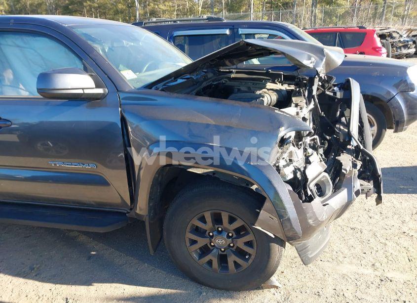 Photo 18 of 2022 Toyota Tacoma SR5 V6 (VIN 3TMCZ5AN4NM480154)