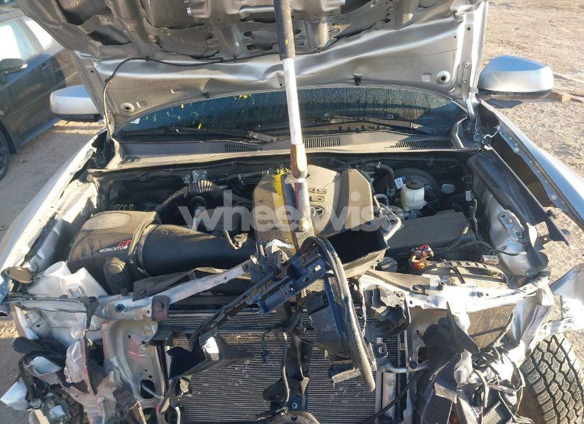 Photo 10 of 2022 Toyota Tacoma SR V6 (VIN 3TMCZ5AN4NM494409)
