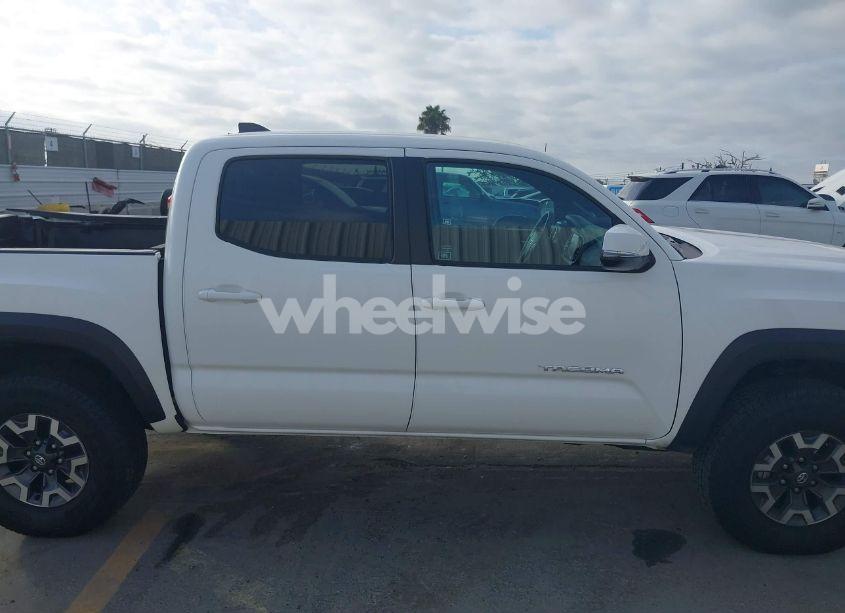 Photo 14 of 2023 Toyota Tacoma TRD OFF ROAD (VIN 3TMCZ5AN4PM548150)