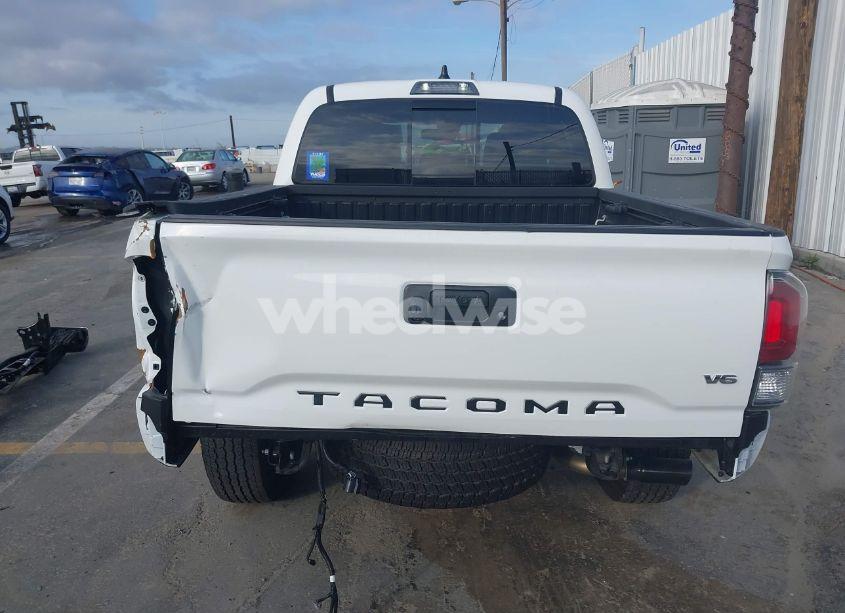Photo 17 of 2023 Toyota Tacoma TRD OFF ROAD (VIN 3TMCZ5AN4PM548150)