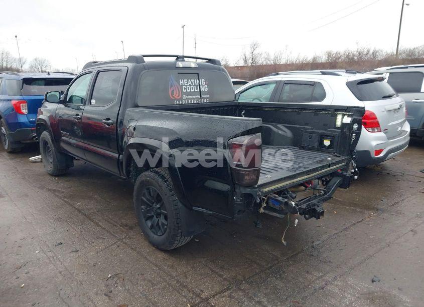 Photo 3 of 2023 Toyota Tacoma TRD SPORT (VIN 3TMCZ5AN4PM589958)