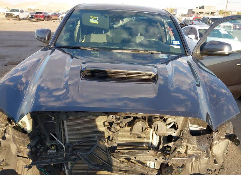 Photo 9 of 2023 Toyota Tacoma (VIN 3TMCZ5AN4PM598742)