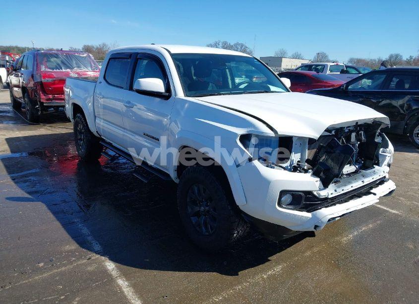 2023 Toyota Tacoma SR5 V6 (VIN 3TMCZ5AN4PM605625) main photo