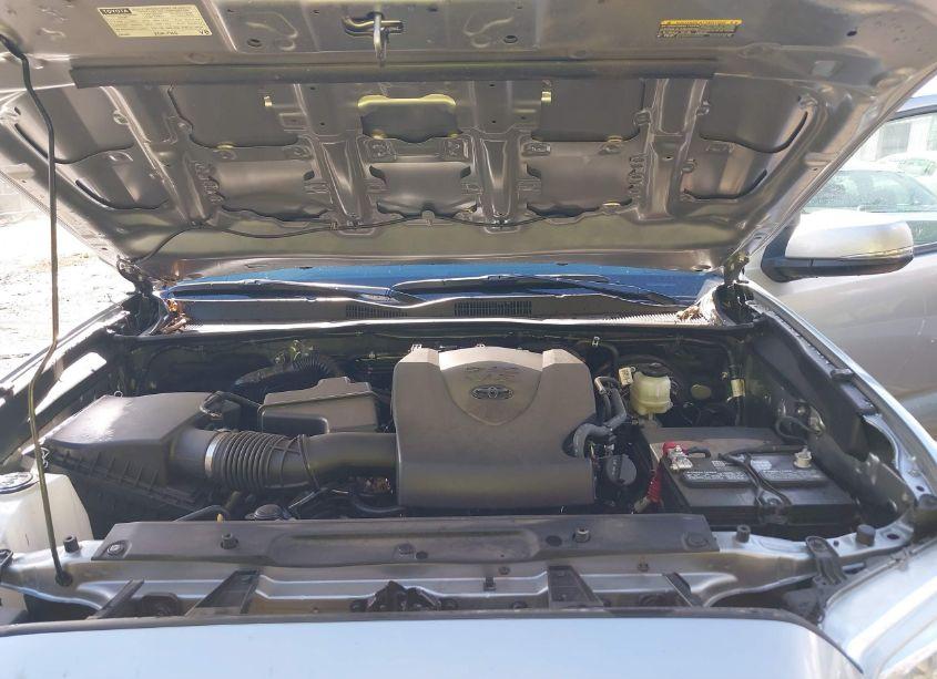 Photo 10 of 2023 Toyota Tacoma SR5 V6 (VIN 3TMCZ5AN4PM610114)