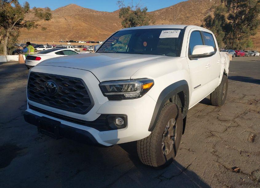 Photo 2 of 2023 Toyota Tacoma TRD OFF ROAD (VIN 3TMCZ5AN4PM619184)
