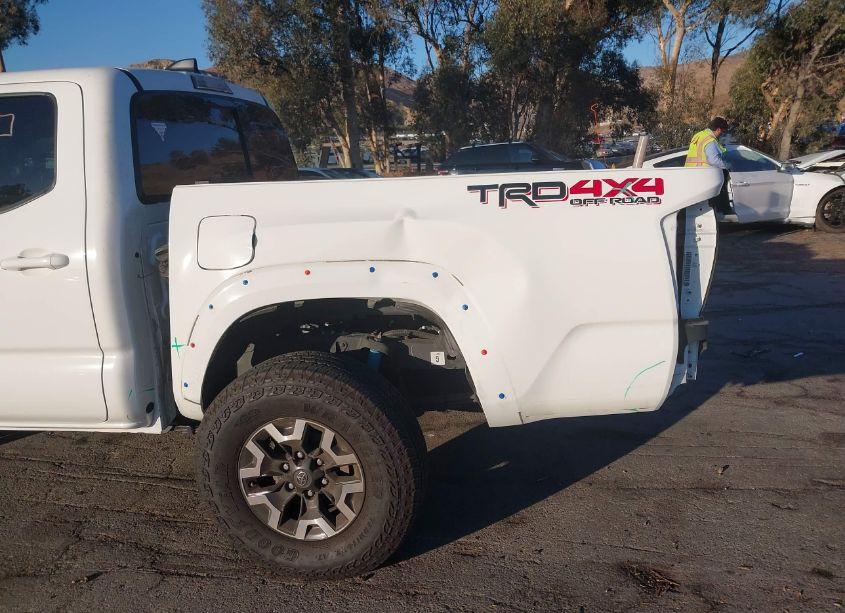 Photo 6 of 2023 Toyota Tacoma TRD OFF ROAD (VIN 3TMCZ5AN4PM619184)