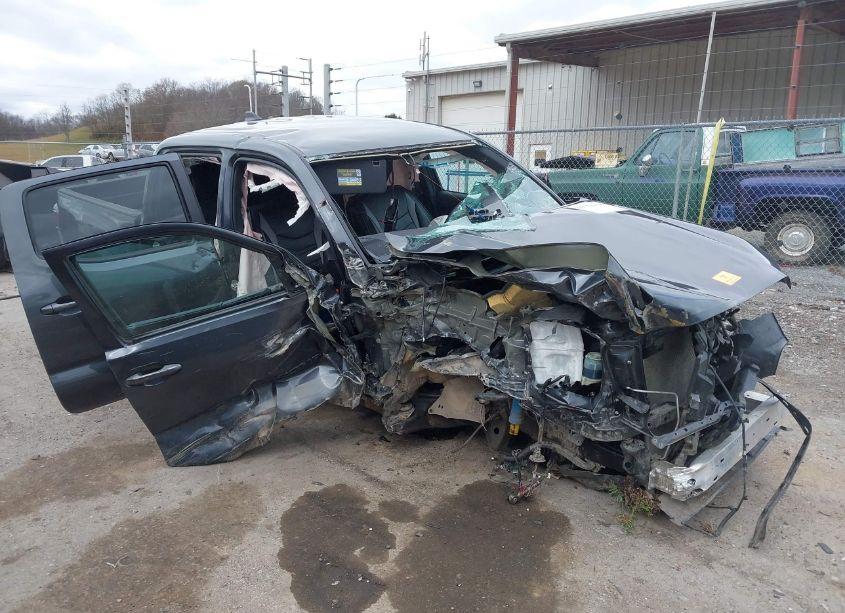 2023 Toyota Tacoma TRD OFF ROAD (VIN 3TMCZ5AN4PM626006) main photo