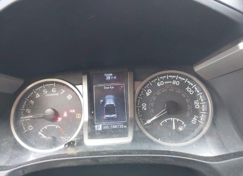 Photo 7 of 2016 Toyota Tacoma SR5 V6 (VIN 3TMCZ5AN5GM038664)