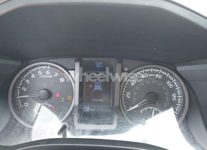 Photo 7 of 2017 Toyota Tacoma TRD OFF ROAD (VIN 3TMCZ5AN5HM066093)