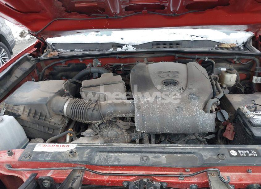 Photo 10 of 2017 Toyota Tacoma TRD SPORT (VIN 3TMCZ5AN5HM076462)