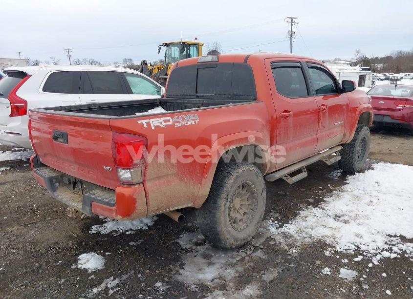 Photo 4 of 2017 Toyota Tacoma TRD SPORT (VIN 3TMCZ5AN5HM076462)