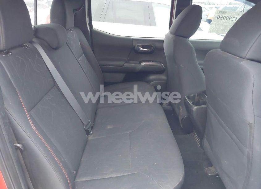 Photo 8 of 2017 Toyota Tacoma TRD SPORT (VIN 3TMCZ5AN5HM076462)