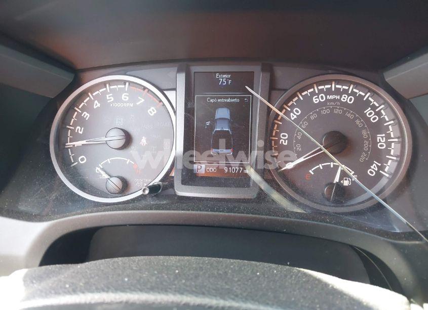 Photo 7 of 2017 Toyota Tacoma TRD OFF ROAD (VIN 3TMCZ5AN5HM088577)