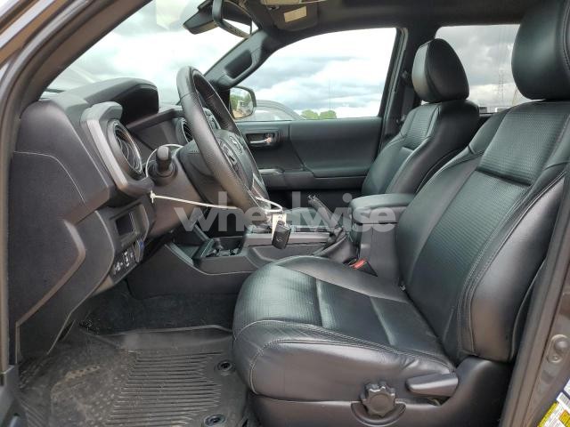 Photo 9 of 2019 TOYOTA TACOMA DOUBLE CAB (VIN 3TMCZ5AN5KM197242)