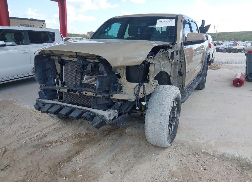 Photo 6 of 2019 Toyota Tacoma TRD OFF ROAD (VIN 3TMCZ5AN5KM259450)