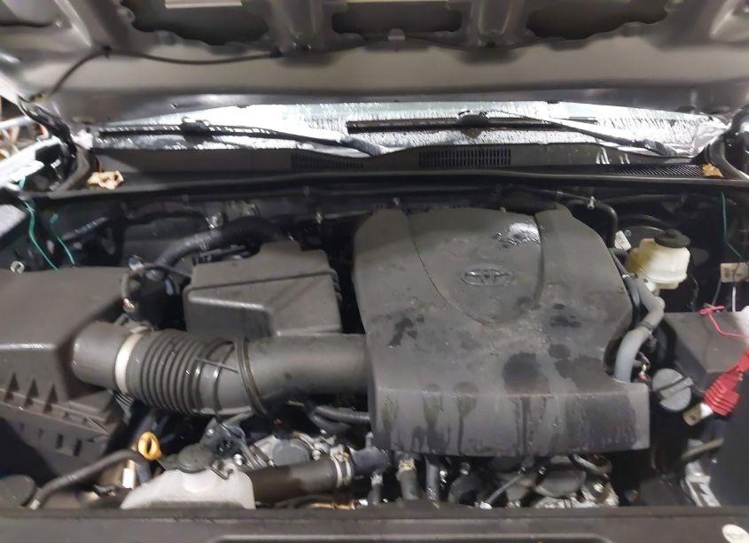 Photo 10 of 2019 Toyota Tacoma TRD SPORT (VIN 3TMCZ5AN5KM261778)