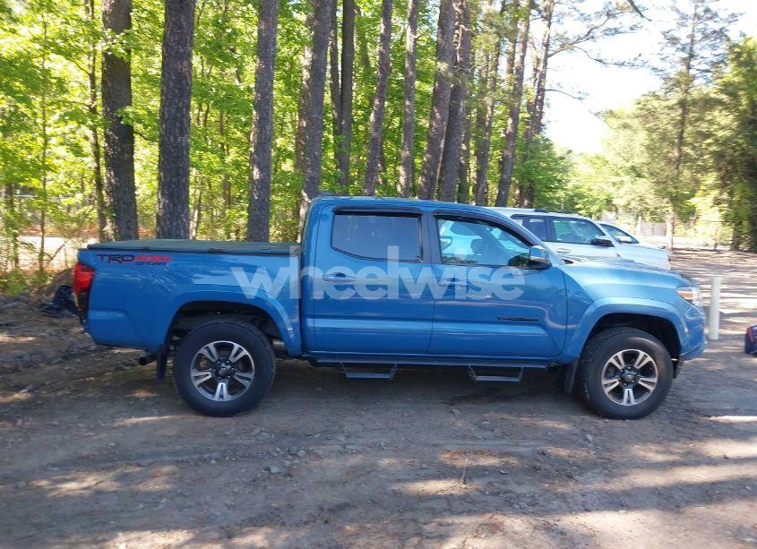 Photo 14 of 2019 Toyota Tacoma TRD SPORT (VIN 3TMCZ5AN5KM263854)