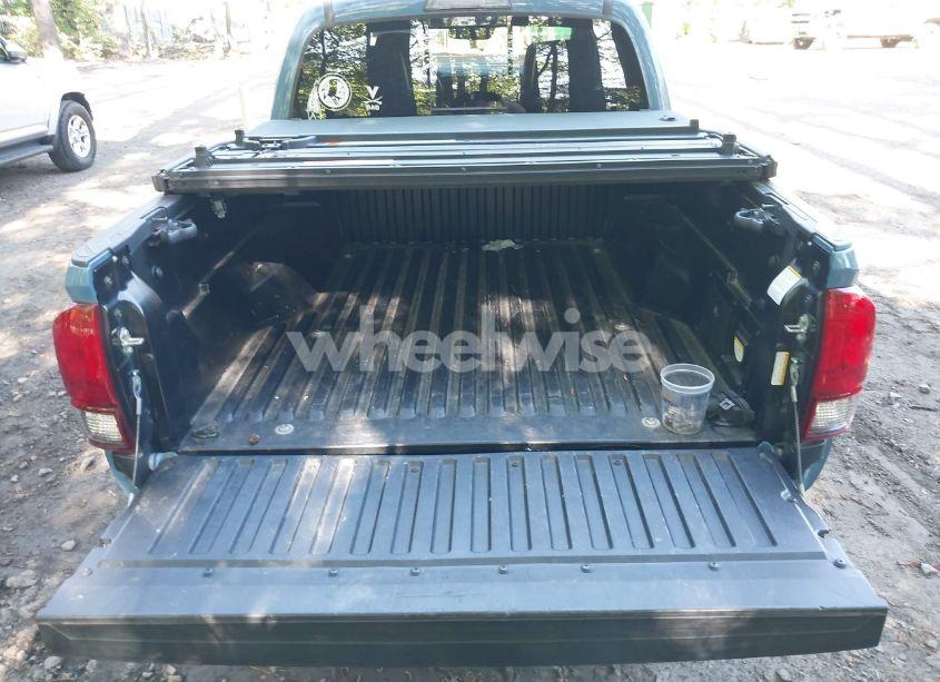 Photo 18 of 2019 Toyota Tacoma TRD SPORT (VIN 3TMCZ5AN5KM263854)